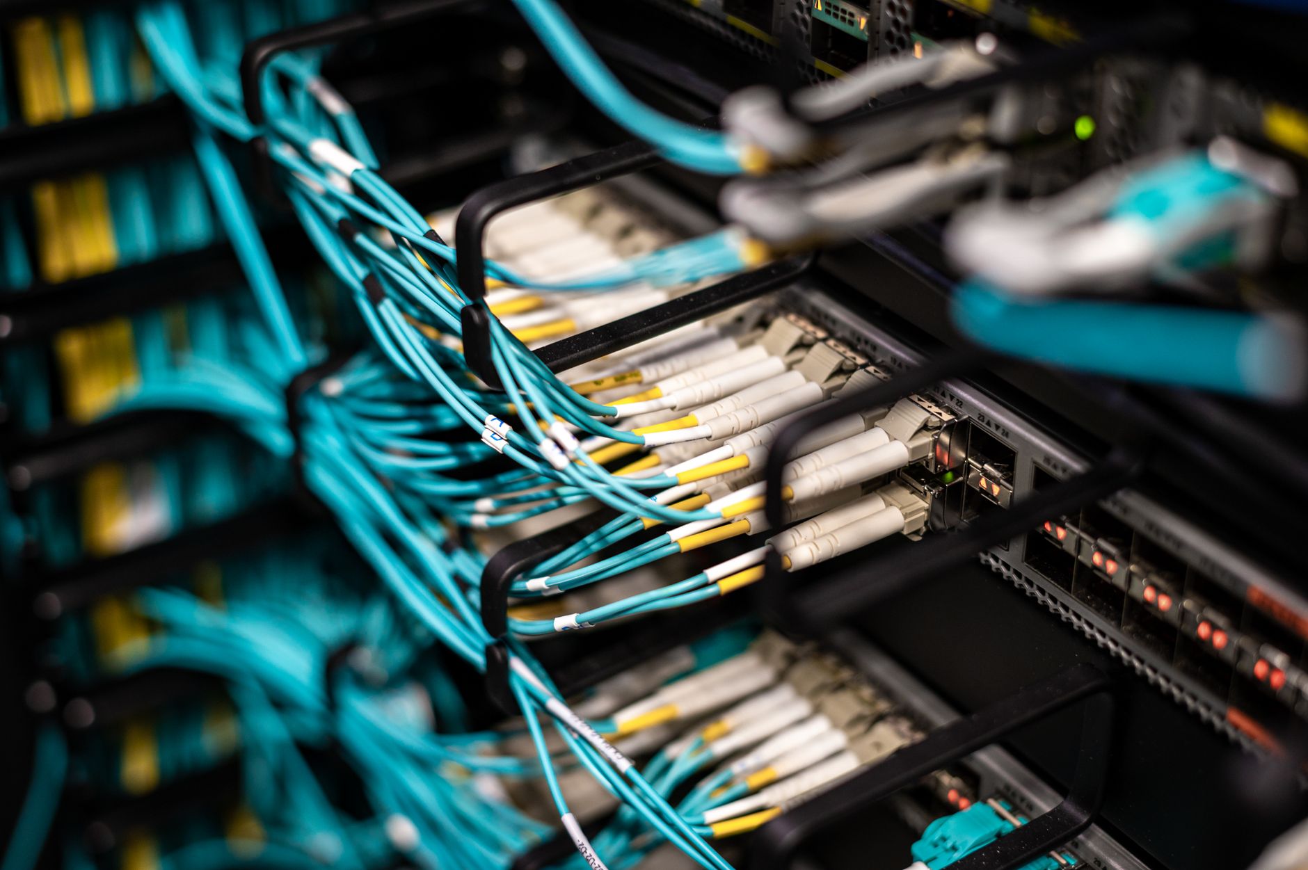 SOC Officer: Leadership Roles in Security Operations Centers
